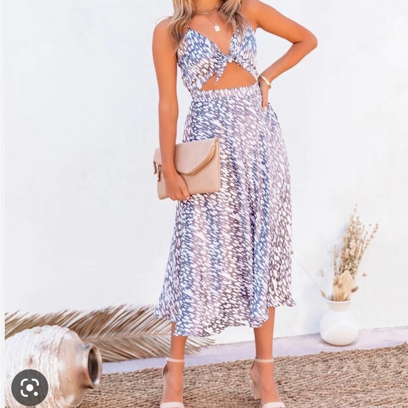 Vici Dresses & Skirts - Vici Buzzworthy Printed Satin Cutout Midi Dress, sleeveless, cocktails, XS
